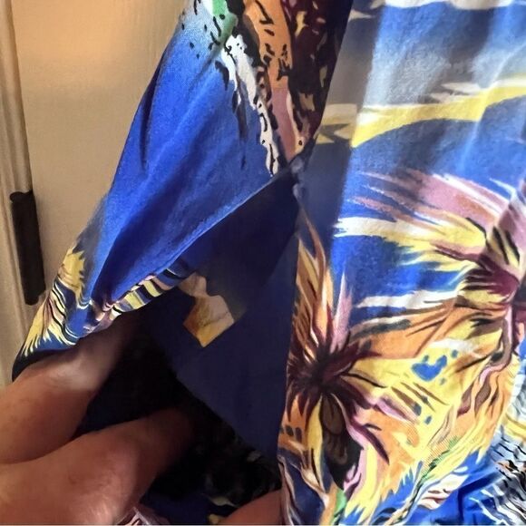 Hilo Hattie’s Size Medium Hawai Originals Excellent Condition with Pockets. - Picture 6 of 6